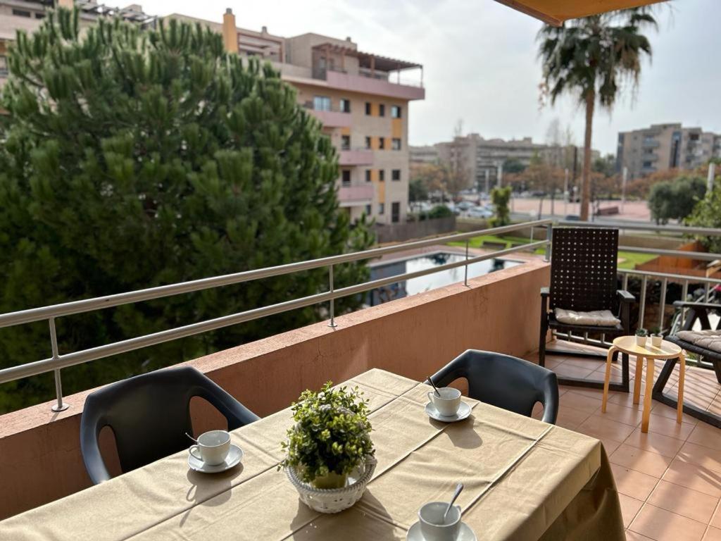 Apartamentos Los Tulipanes Salou Buitenkant foto